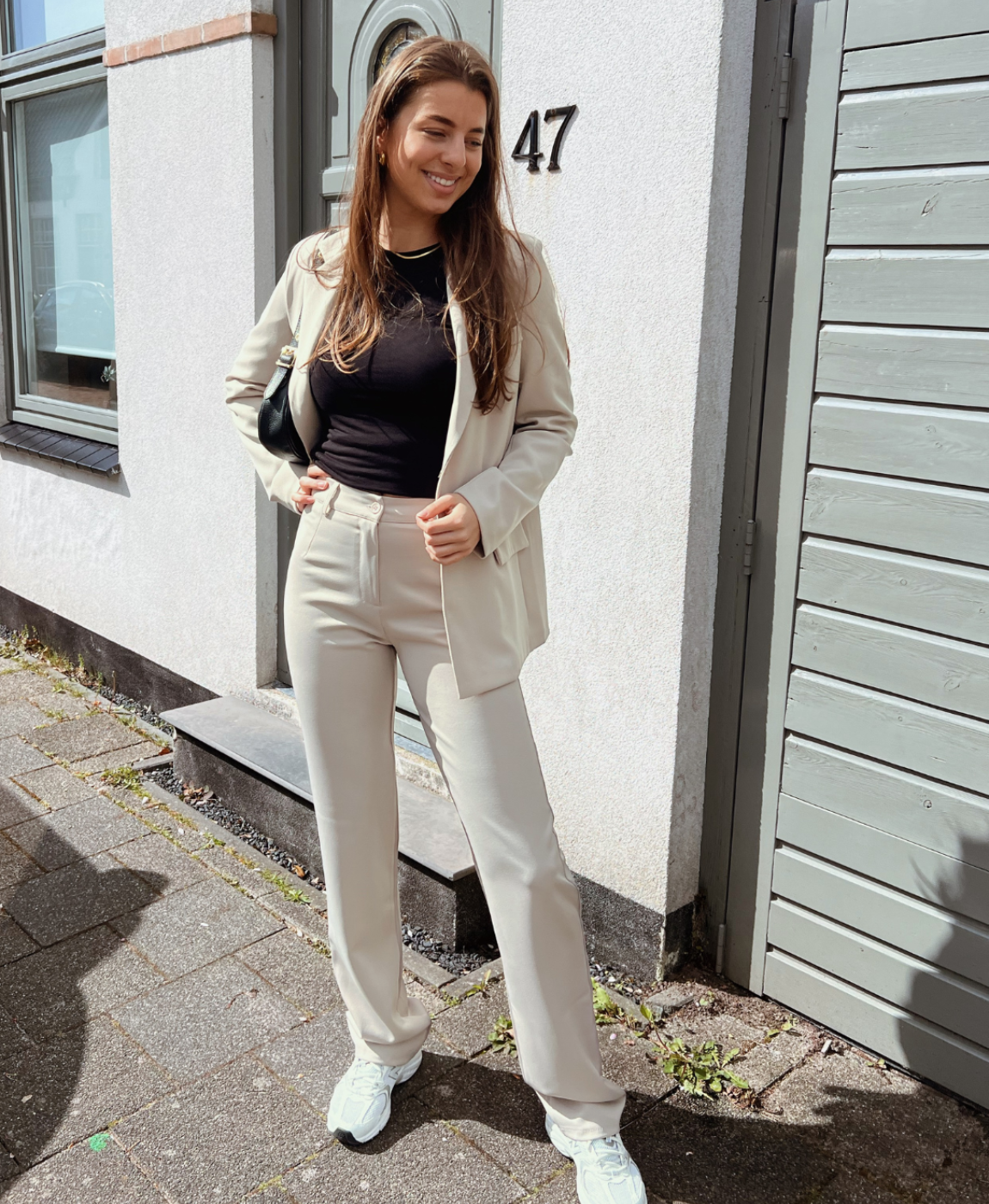 Jula straight leg trousers | Beige | Tall