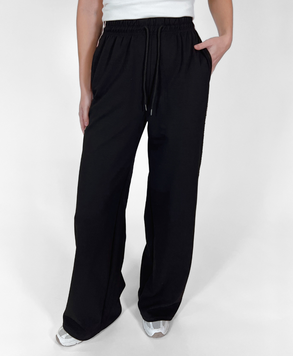 Izzy pants | Black with stripes | Tall