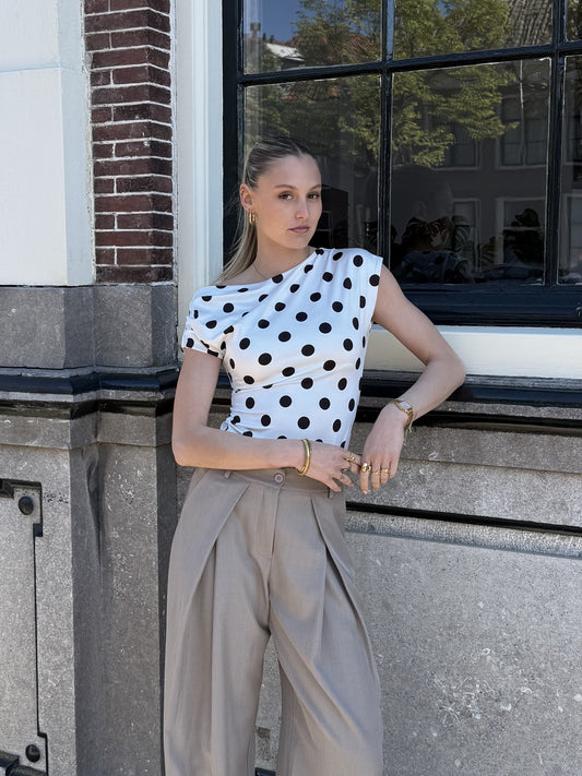Amber Polkadot top | White Black | Tall