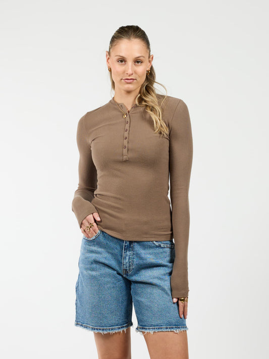 Cilia | Long sleeve button-up top | Brown | Tall
