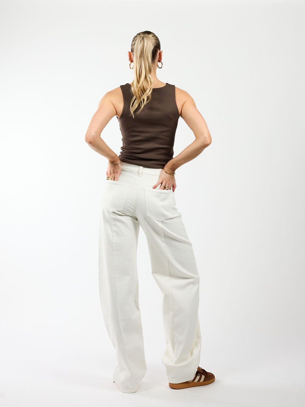 Zoey Barrel Jeans | Mid-waist | White | Tall | The perfect jeans