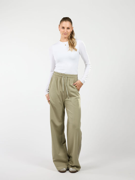 Izzy trousers | Sage green with stripe | Tall