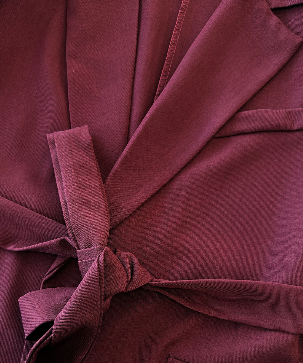 Loes gilet met ceintuur | Bordeaux | Tall