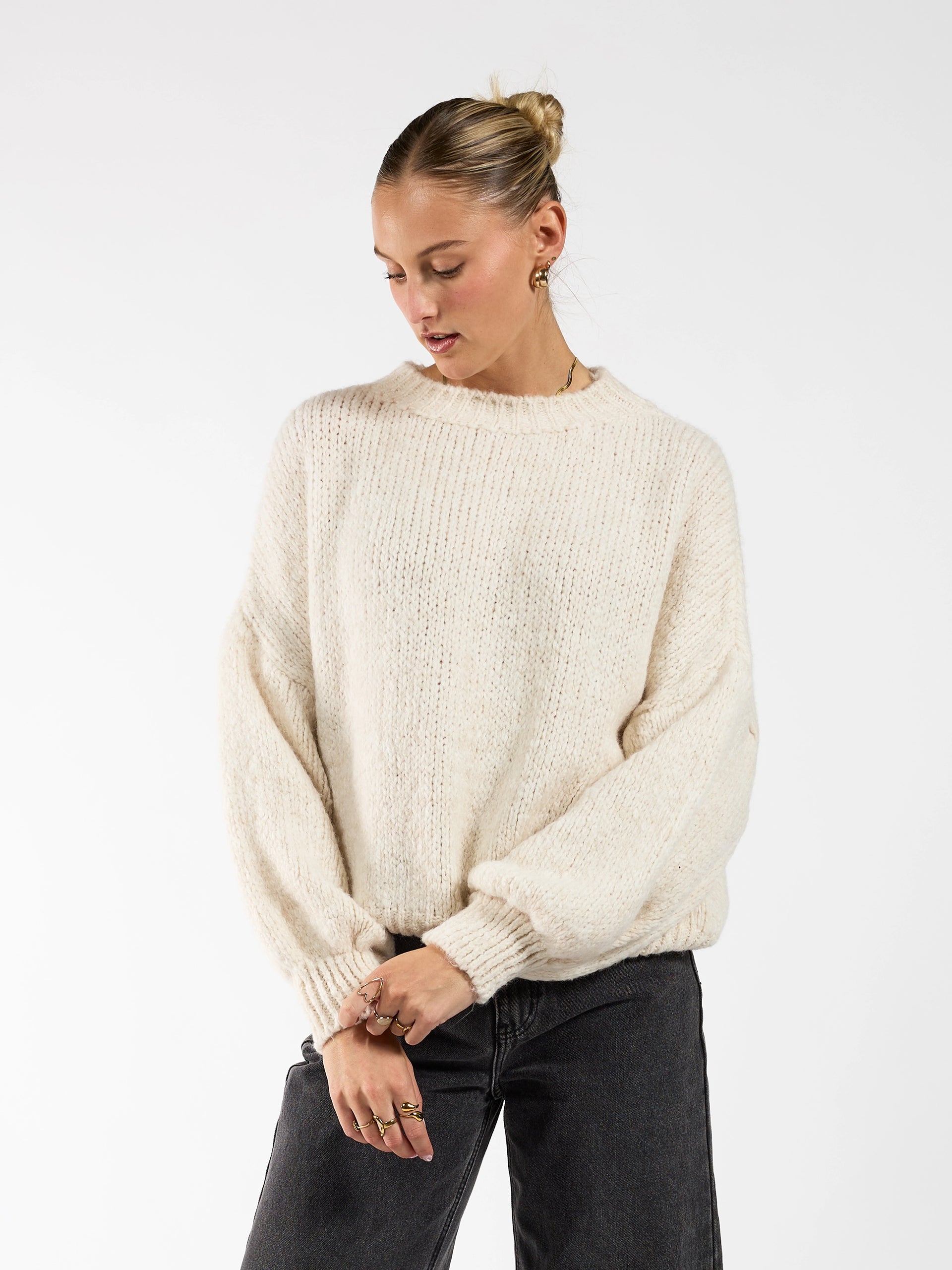 24AW ヴィ トゥエルヴ ニット XXlL クリーム US KNIT Lulu_knit_cream_TALL.webp?v=
