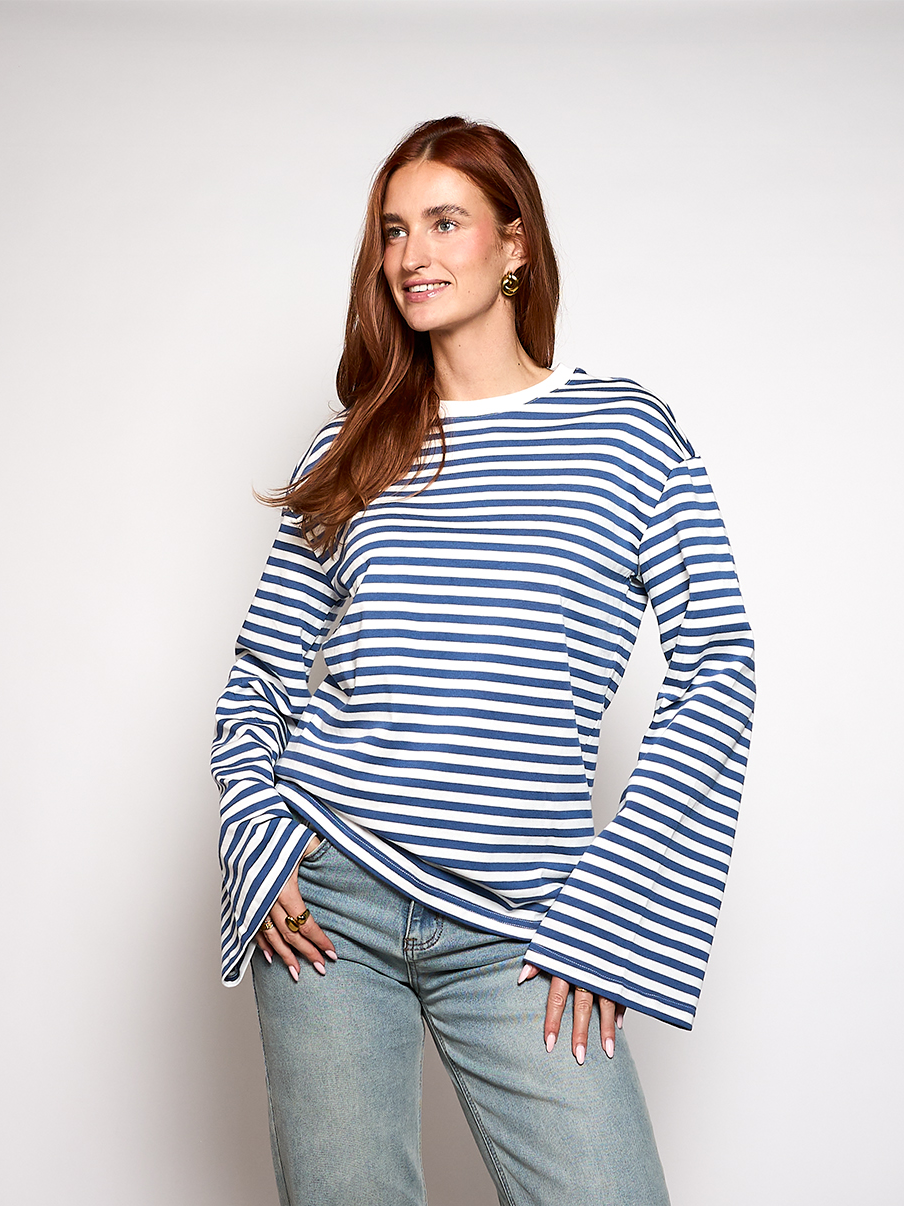 Nine Tee | Flared Sleeve | Striped White Blue | Tall