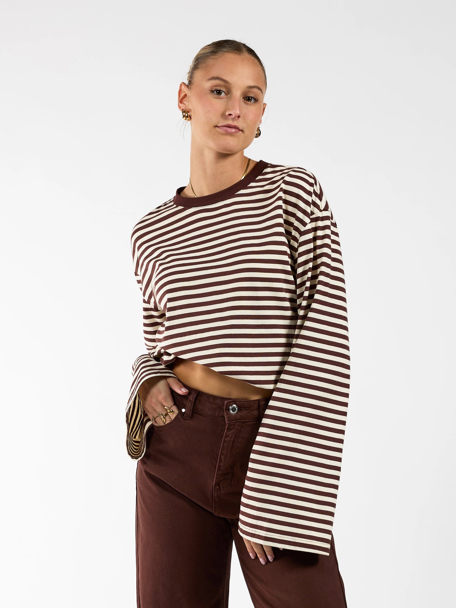 Nine Tee | Wide-sleeved | Striped cream brown | Tall