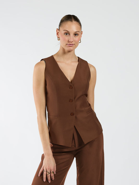 Nova vest | Brown | Tall