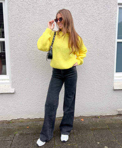 Lulu | Knitted sweater | Yellow