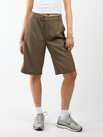 Mauv | Fabrics Jort | Earthy olive | Tall