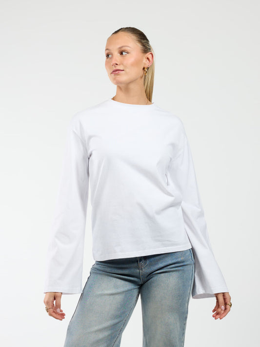 Nine Tee | flared sleeve | Tall | White